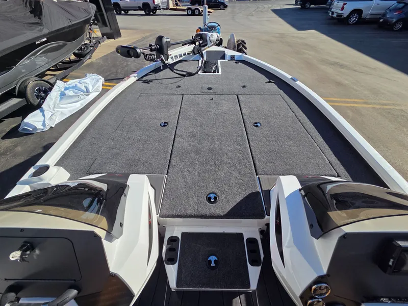 Slide: The Image of 2026 Vexus Boats AVX1985s with spacious deck and modern features. - 11