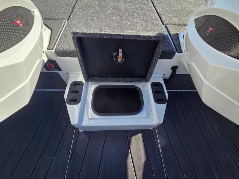 Slide: The Image of Vexus AVX1985s 2026 - 35