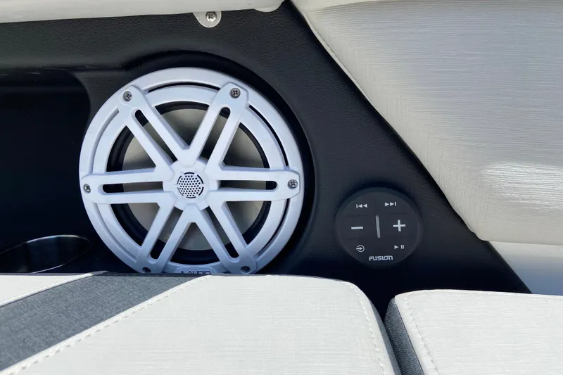 Slide: The Image of Speaker and control panel on 2026 Monterey Elite 30 OB boat interior. - 39