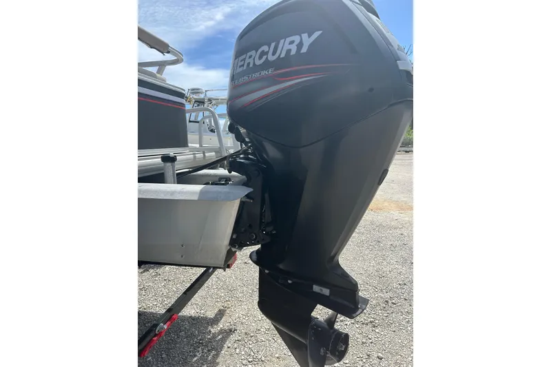 Slide: The Image of 2015 Sun Tracker Party Barge 22 Tritoon with Mercury outboard motor. - 3