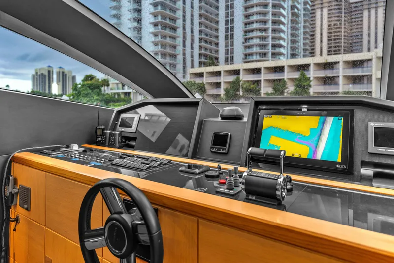 Slide: The Image of Astondoa 72 GLX 2013 - 57