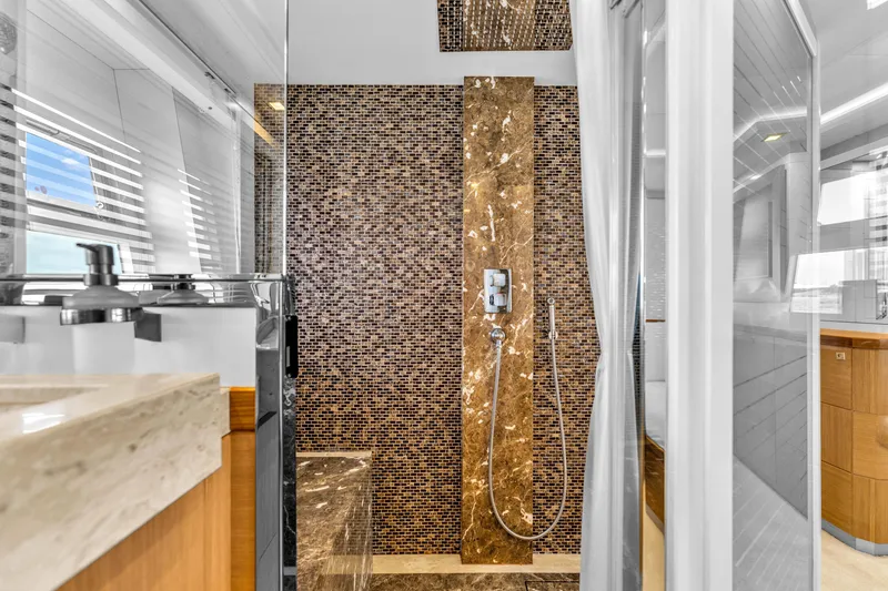 Slide: The Image of Astondoa 72 GLX 2013 - 64