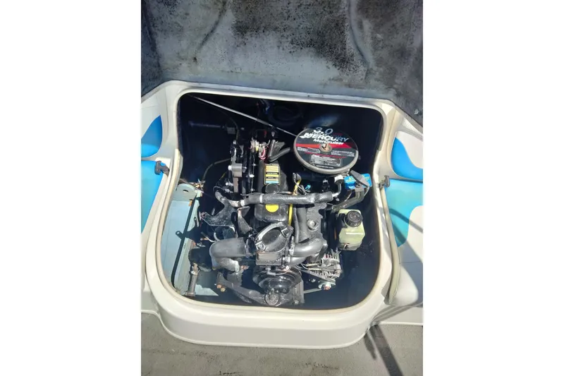 Slide: The Image of Engine compartment of a 2007 Bayliner 175 Bowrider with Mercury 3.0 engine. - 14