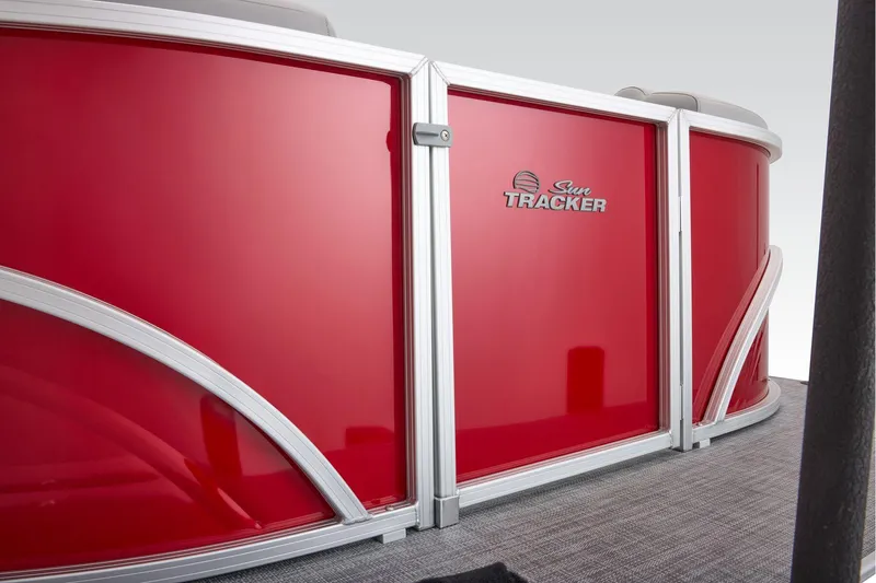 Slide: The Image of Sun Tracker Party Barge 22 DLX 2026 - 79