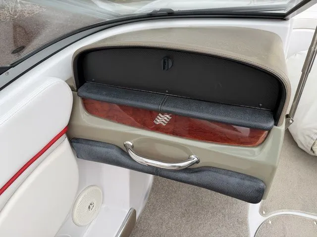 Slide: The Image of Four Winns 200 Horizon 2010 - 12