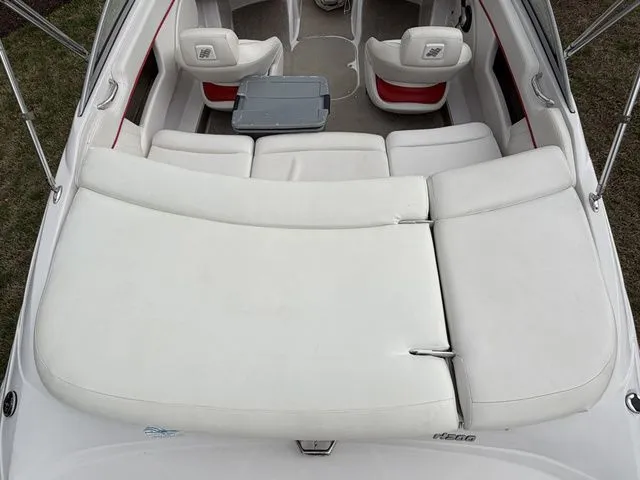 Slide: The Image of Four Winns 200 Horizon 2010 - 5