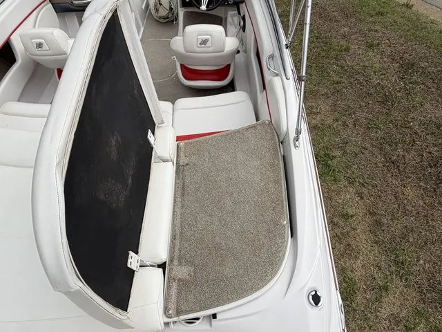 Slide: The Image of Four Winns 200 Horizon 2010 - 6