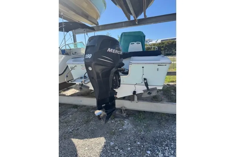 Slide: The Image of 2006 Sea Pro 196 Center Console boat with Mercury 150 outboard motor. - 5