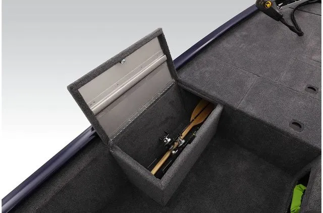 Slide: The Image of Tracker Pro 170 2022 - 12