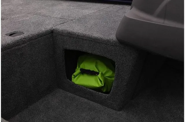 Slide: The Image of Tracker Pro 170 2022 - 13