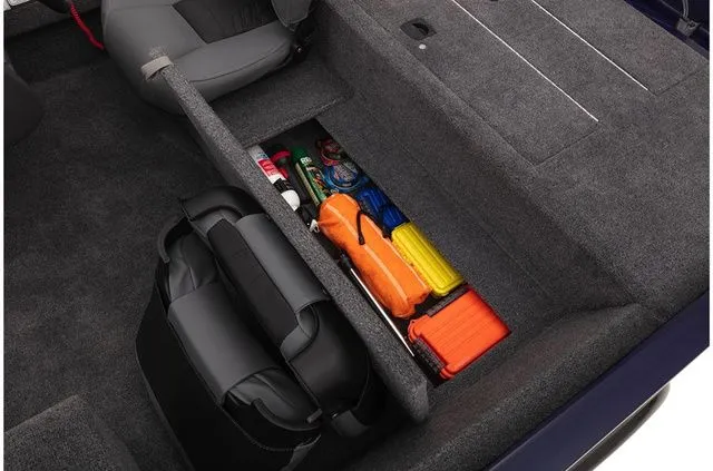 Slide: The Image of Tracker Pro 170 2022 - 24