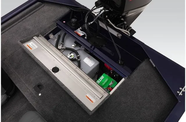 Slide: The Image of Tracker Pro 170 2022 - 27