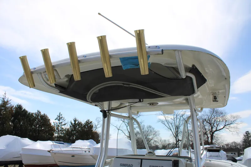 Slide: The Image of 2007 Hydra-Sports Vector 2900 CC boat with rod holders and T-top. - 10