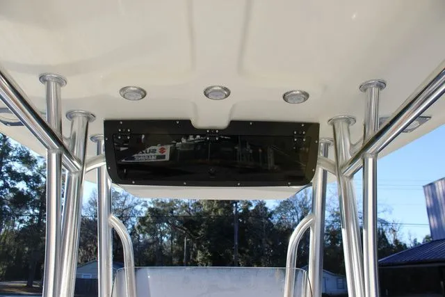 Slide: The Image of Bulls Bay 255 Center Console 2026 - 22