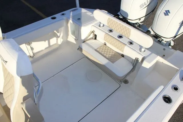 Slide: The Image of Bulls Bay 255 Center Console 2026 - 25