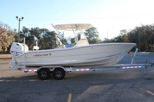 Slide: The Image of Bulls Bay 255 Center Console 2026 - 6