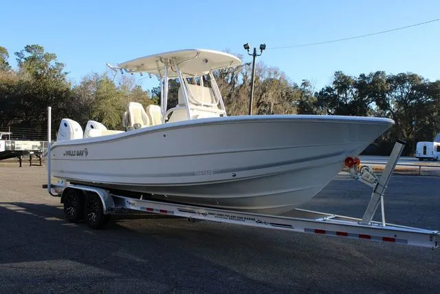 Slide: The Image of Bulls Bay 255 Center Console 2026 - 7