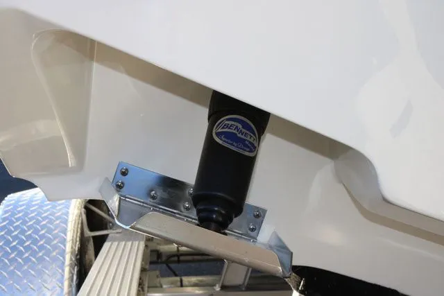 Slide: The Image of Bulls Bay 255 Center Console 2026 - 9