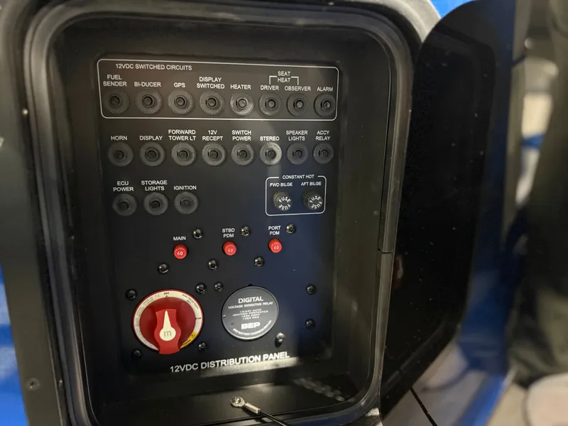 Slide: The Image of MasterCraft X20 2016 - 26