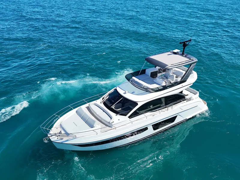 Slide: The Image of Azimut Fly 53 2027 - 13