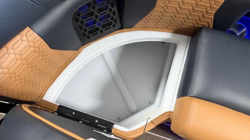 Slide: The Image of Premier 230INTRIGUE 2027 - 15