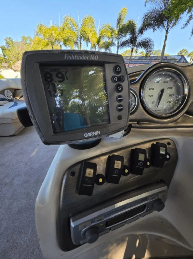 Slide: The Image of Sylvan 8520 Mirage Cruise 2008 - 6