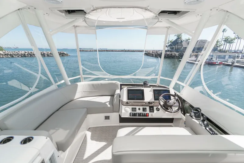 Slide: The Image of Tiara 44 Flybridge 2018 - 28