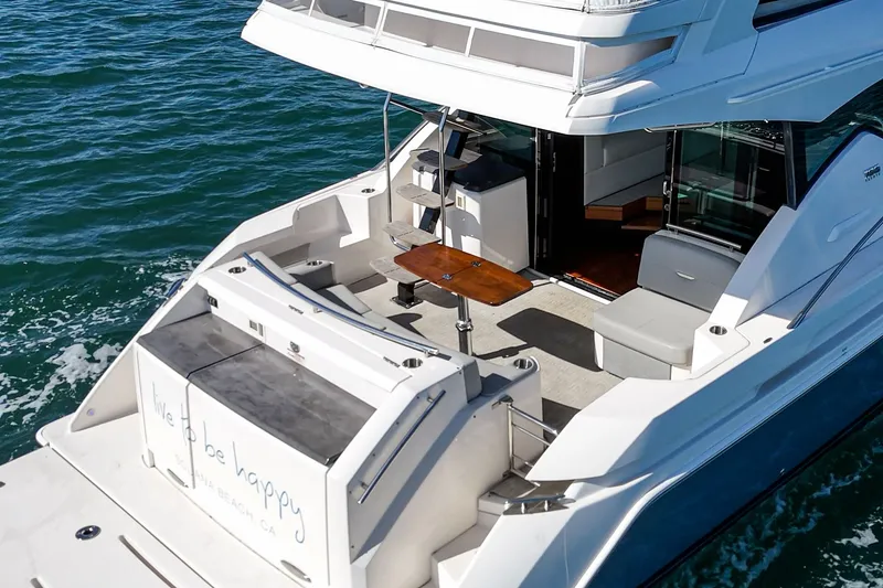 Slide: The Image of Tiara 44 Flybridge 2018 - 35