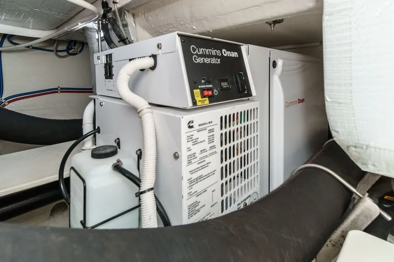 Slide: The Image of Tiara 44 Flybridge 2018 - 46