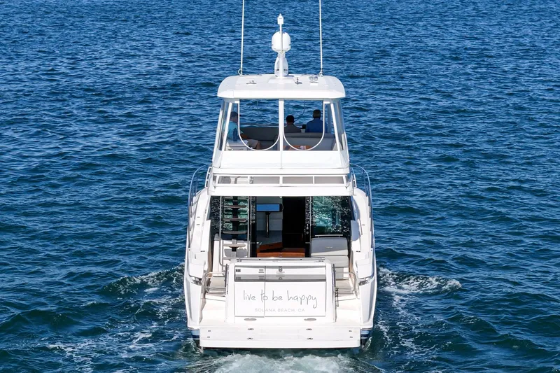 Slide: The Image of Tiara 44 Flybridge 2018 - 52