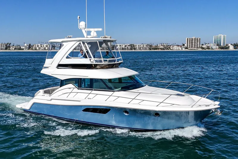 Slide: The Image of Tiara 44 Flybridge 2018 - 9