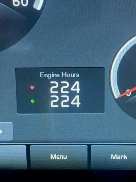 Slide: The Image of Tiara F 44 2018 - 54