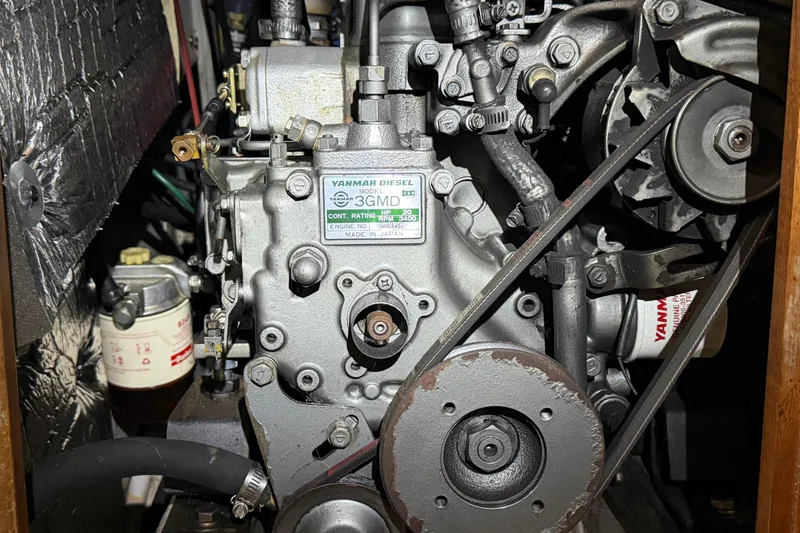 Slide: The Image of Yanmar 3GM diesel engine in 1985 C&C 35 MK III sailboat. - 28