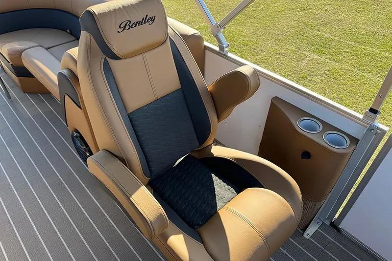 Slide: The Image of Luxurious seating on 2026 Bentley Pontoons Elite 253 Admiral with cup holders and elegant design. - 32