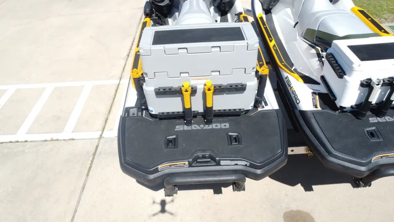 Slide: The Image of Sea-Doo 14' FISH PRO 2019 - 26