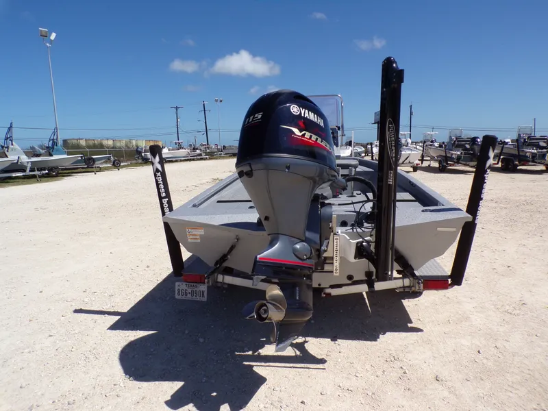 Slide: The Image of Xpress H190B Bay 2021 - 15