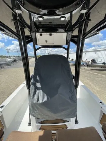 Slide: The Image of Interior view of the 2023 Sea Pro 248 Bay Series boat. - 11