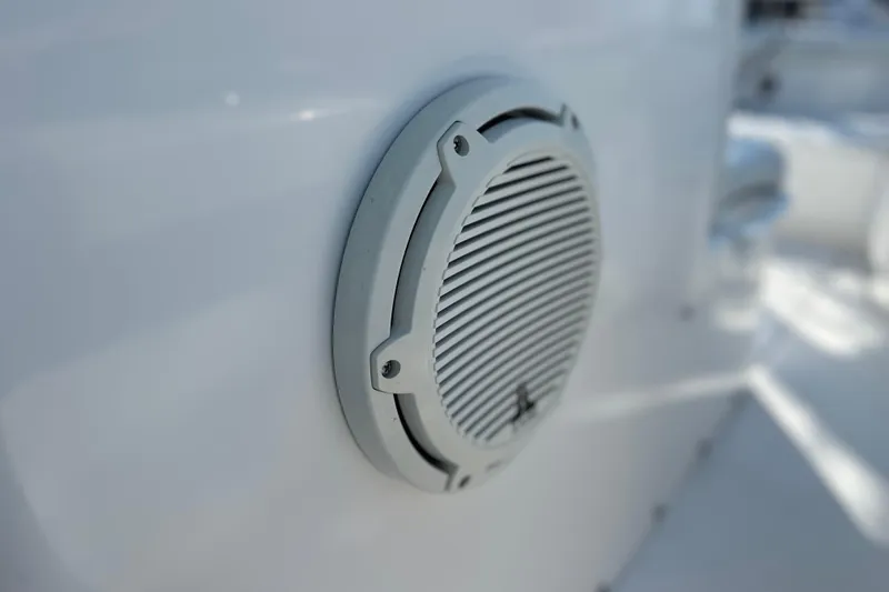 Slide: The Image of Close-up of a speaker on a 2020 Everglades 243 Center Console boat. - 15