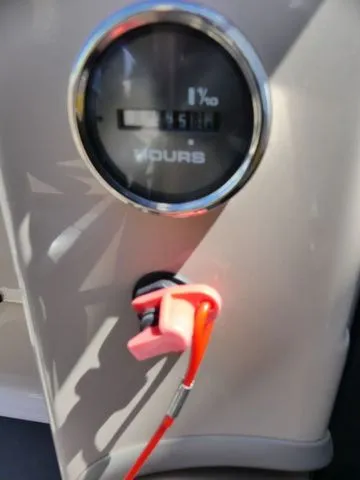 Slide: The Image of Sun Tracker SportFish 22 DLX 2019 - 27