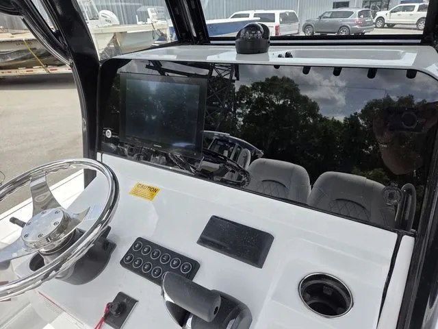 Slide: The Image of Sportsman Masters 247 Bay Boat 2026 - 12