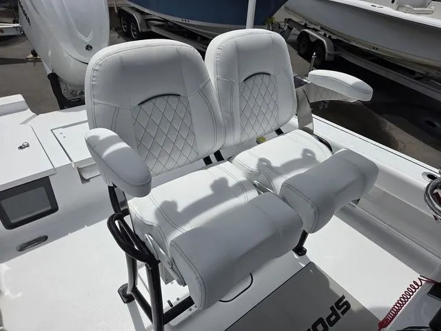 Slide: The Image of Sportsman Masters 247 Bay Boat 2026 - 14