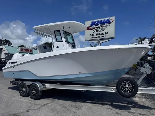 The Image of 2026 Wellcraft Fisherman 243 XB on trailer at Riva Motorsports. - 1