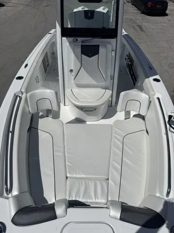 Slide: The Image of Interior view of 2026 Wellcraft Fisherman 243 XB boat. - 30