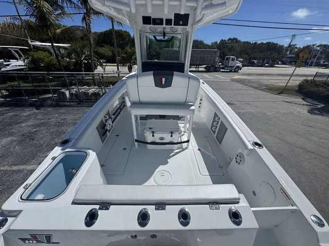 Slide: The Image of Interior view of Wellcraft Fisherman 243 XB boat, year 2026. - 7