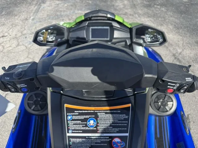 Slide: The Image of 2024 Yamaha WaveRunner VX Limited HO cockpit view. - 11