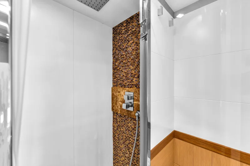 Slide: The Image of Astondoa 72 GLX 2013 - 77