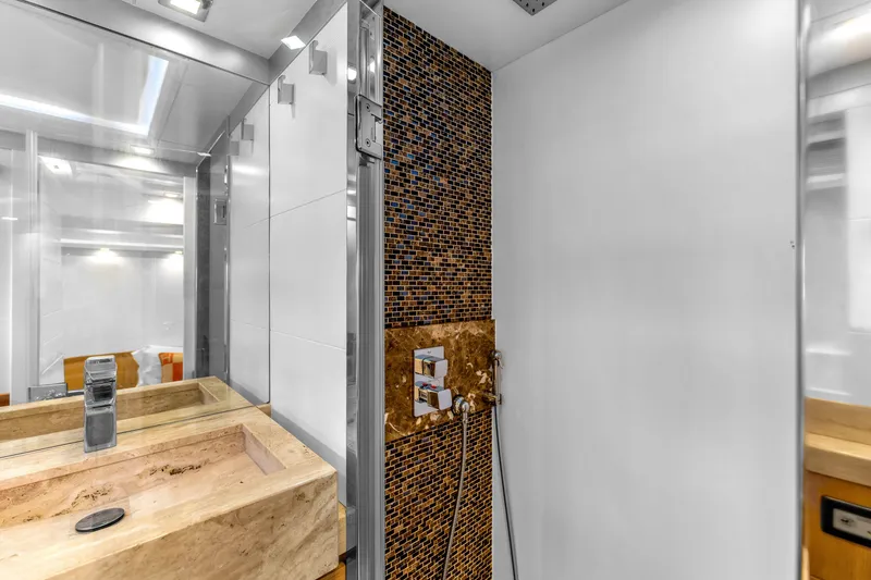 Slide: The Image of Astondoa 72 GLX 2013 - 82