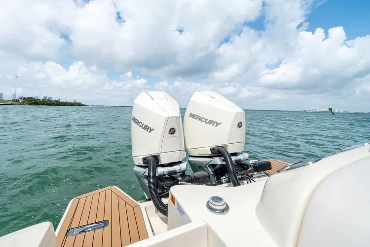 Slide: The Image of 2024 Chris-craft Calypso 28 - Image 11 - 11