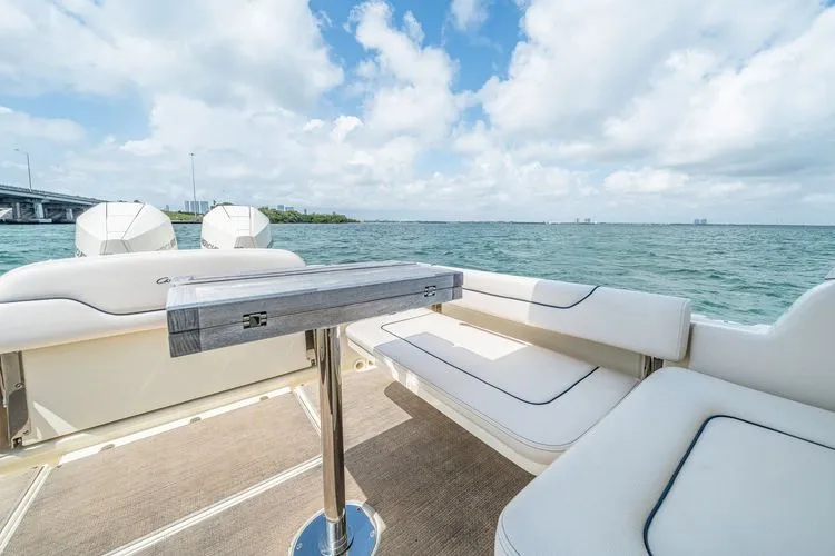 Slide: The Image of 2024 Chris-craft Calypso 28 - Image 15 - 15