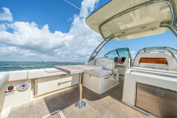 Slide: The Image of 2024 Chris-craft Calypso 28 - Image 21 - 21